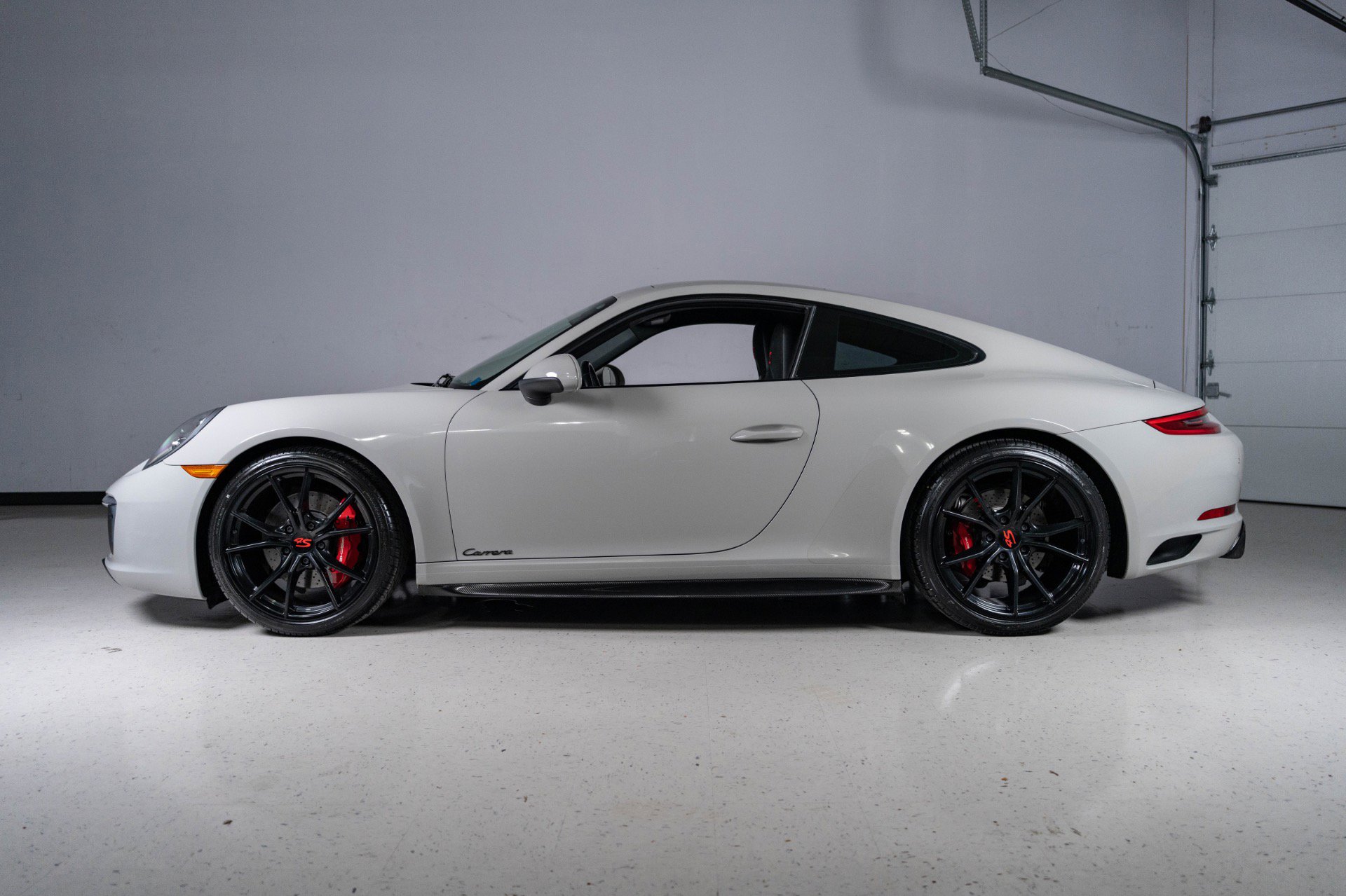 Used 2018 Porsche 911 Carrera 4S AWD/4WD image 8