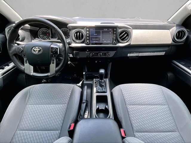 Used 2020 Toyota Tacoma SR5 RWD image 16