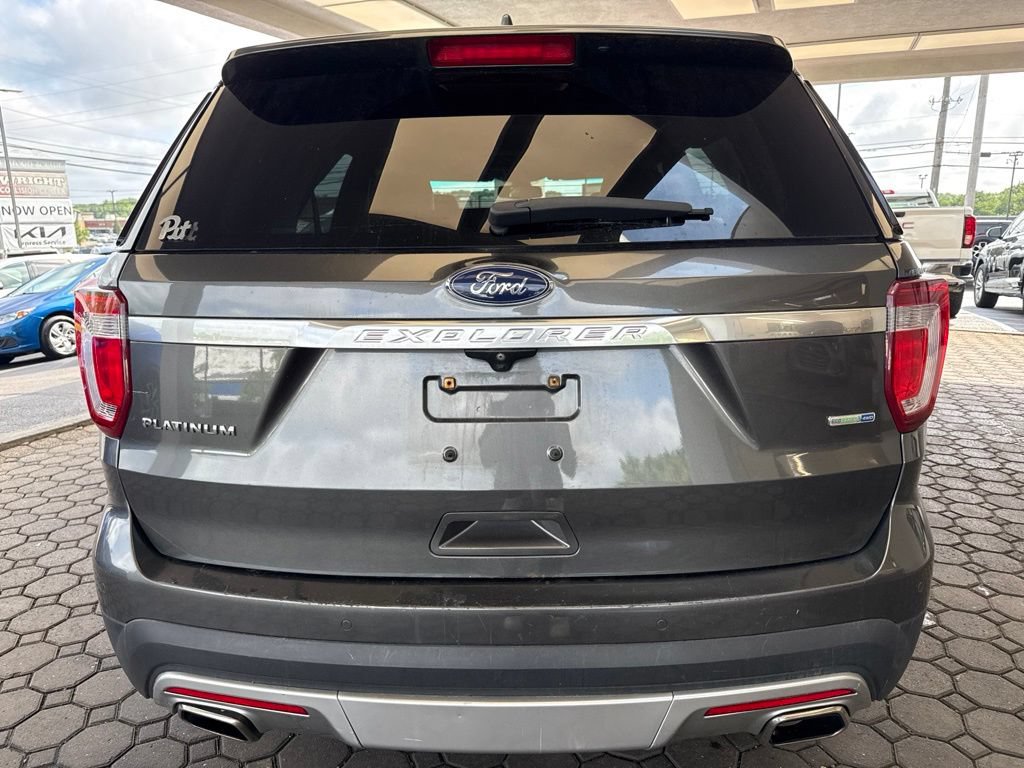 Used 2016 Ford Explorer Platinum AWD/4WD image 7
