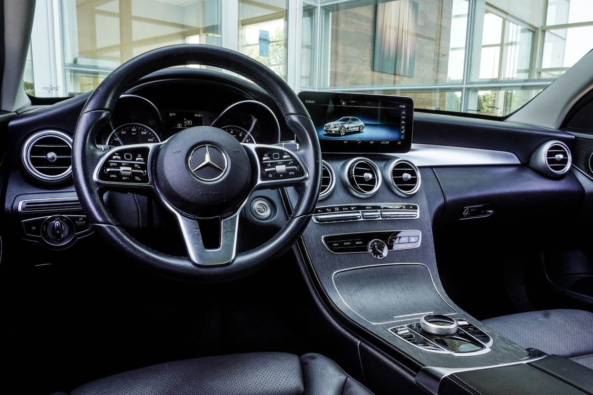 Used 2020 Mercedes-Benz C 300 Sedan image 14