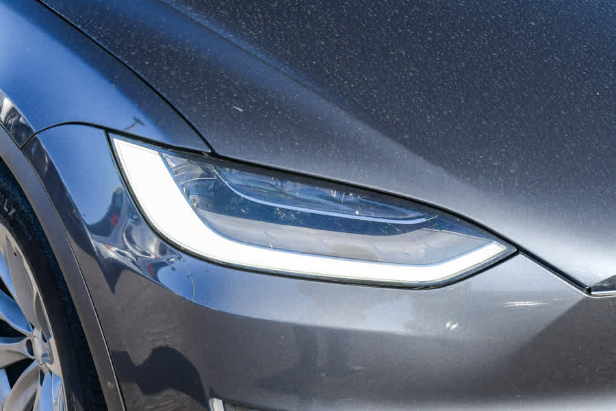 Used 2020 Tesla Model X Long Range AWD/4WD image 4