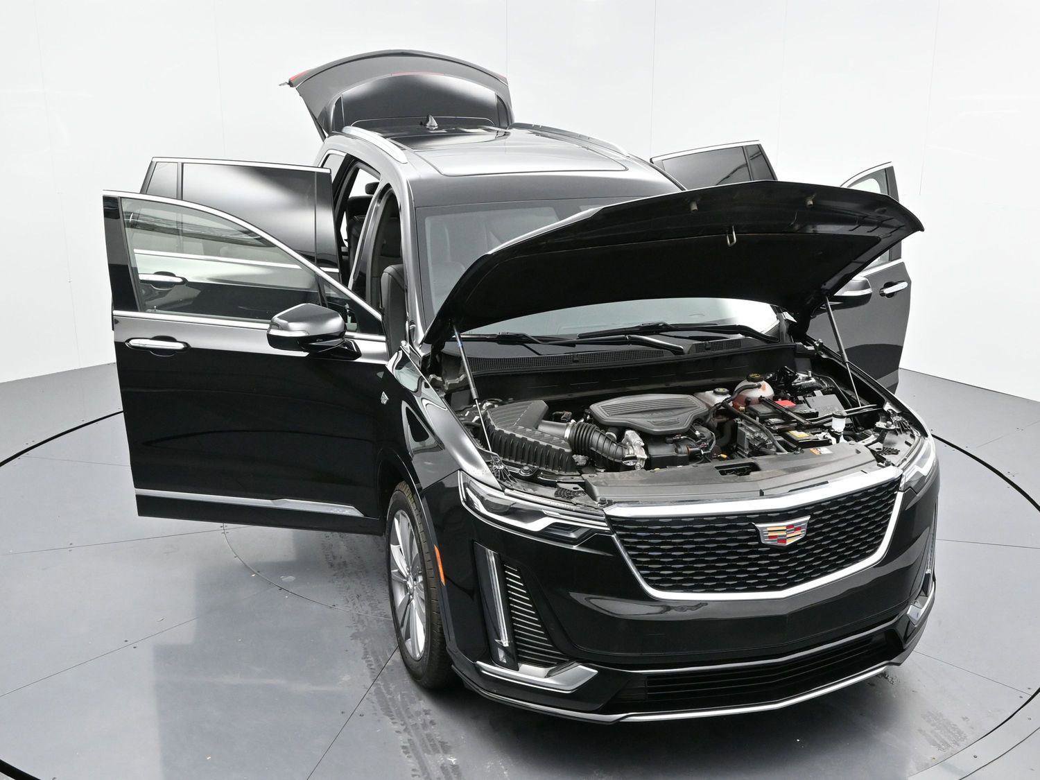 Certified 2025 Cadillac XT6 Premium Luxury image 41