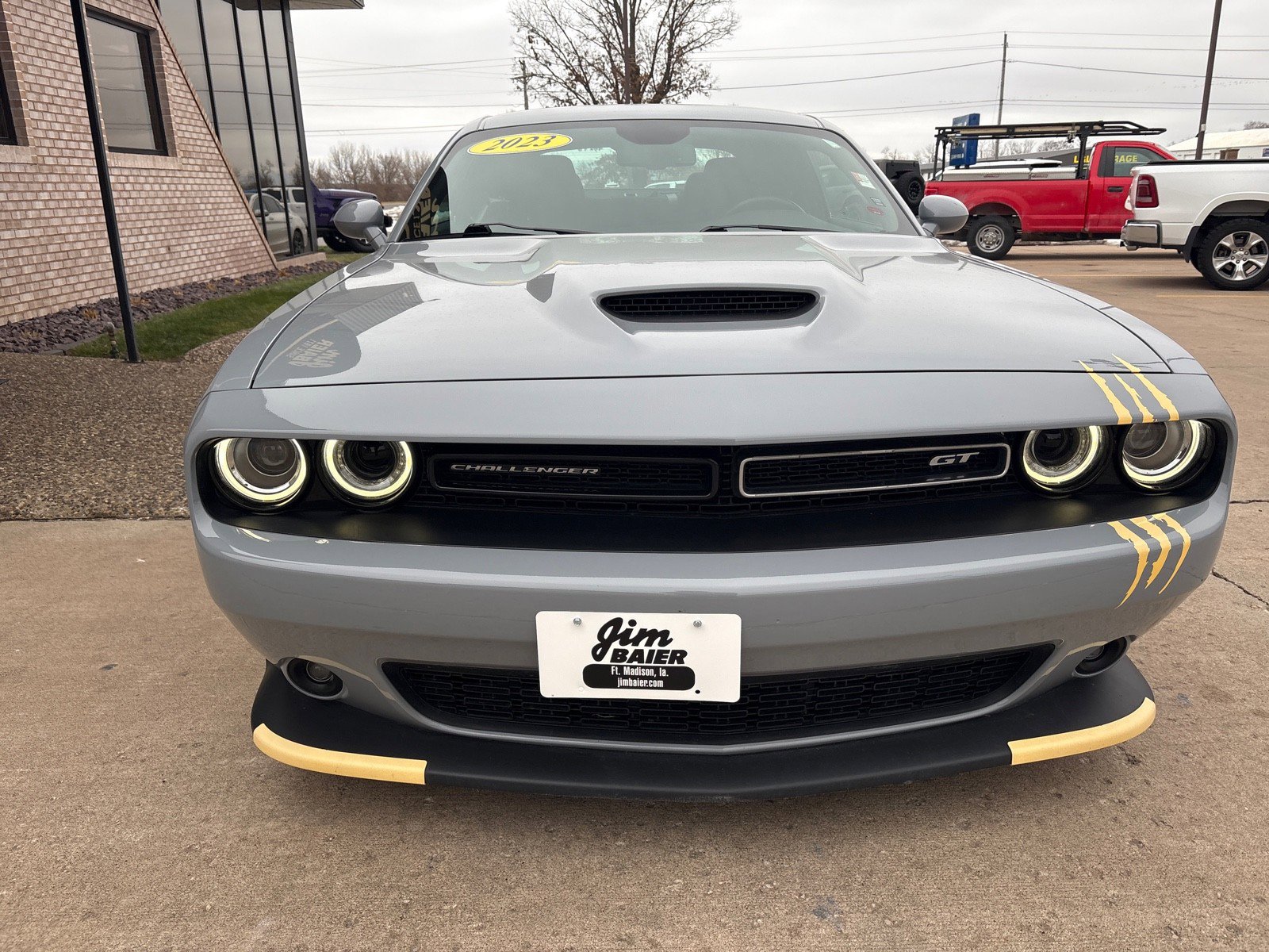 Used 2022 Dodge Challenger GT image 6