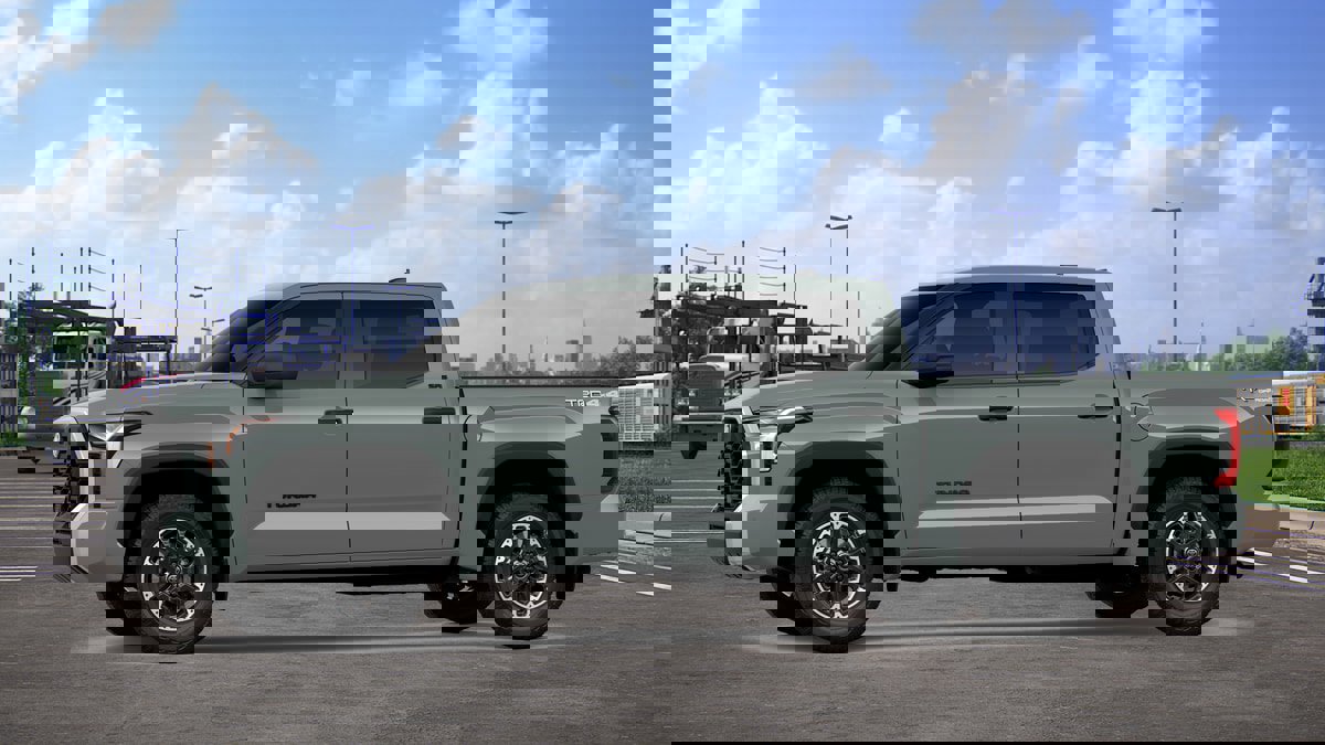 New 2026 Toyota Tundra SR5 image 3