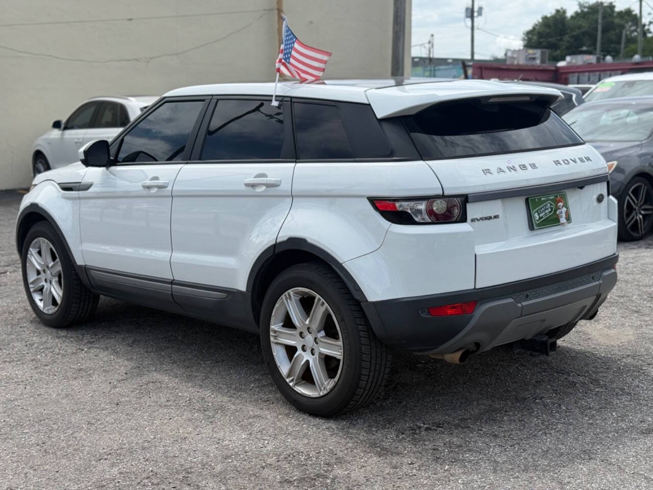 Used 2015 Land Rover Range Rover Evoque Pure Premium AWD/4WD image 7