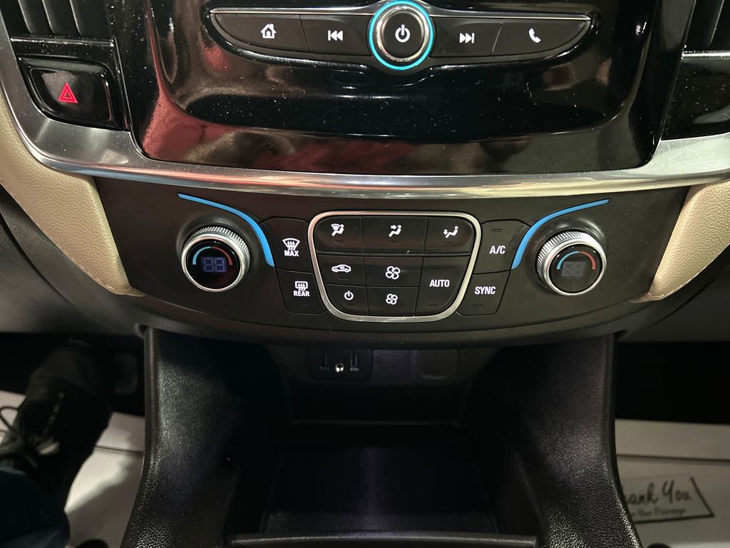 Used 2023 Chevrolet Traverse LS w/ Safety Package FWD image 19