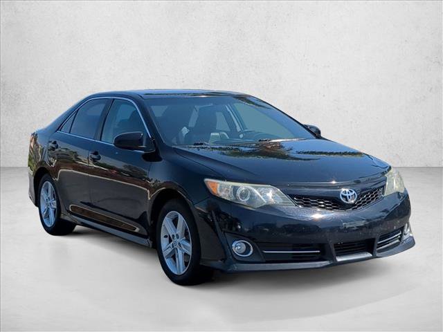 Used 2012 Toyota Camry SE FWD image 3