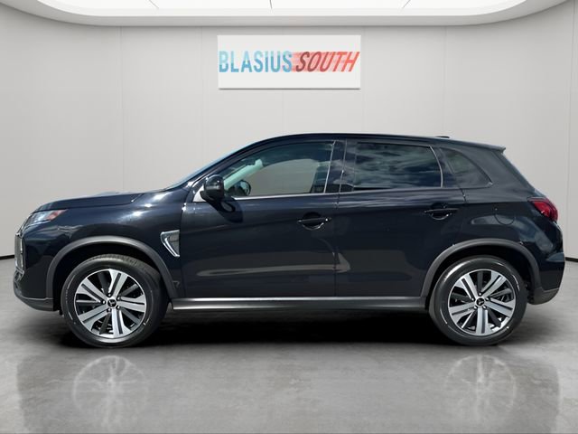 Used 2025 Mitsubishi Outlander Sport SE image 6