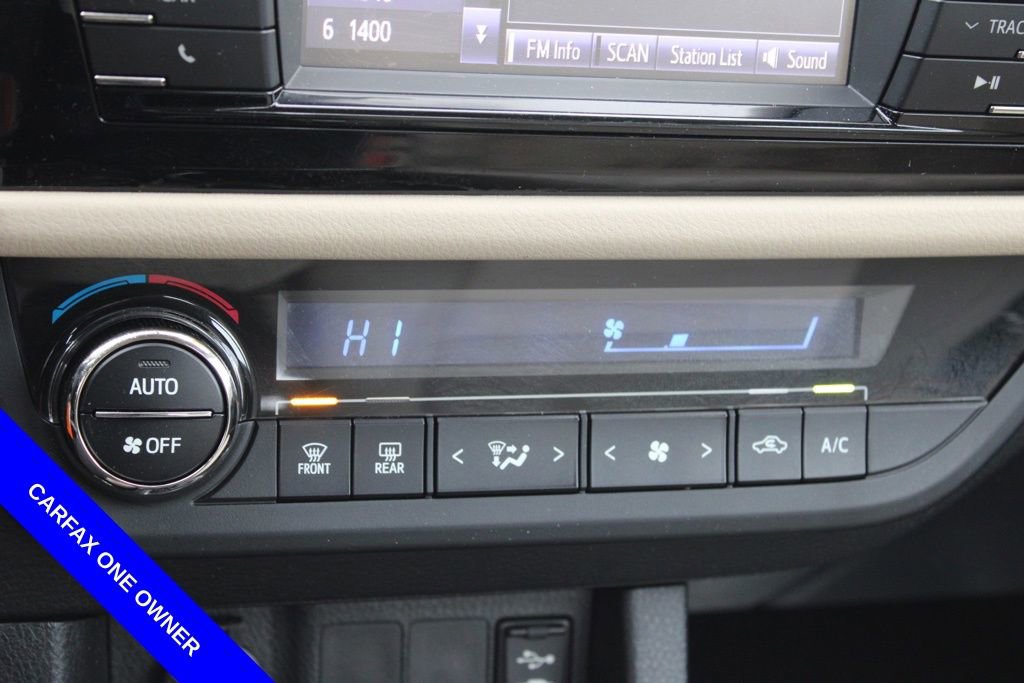 Used 2014 Toyota Corolla LE image 34