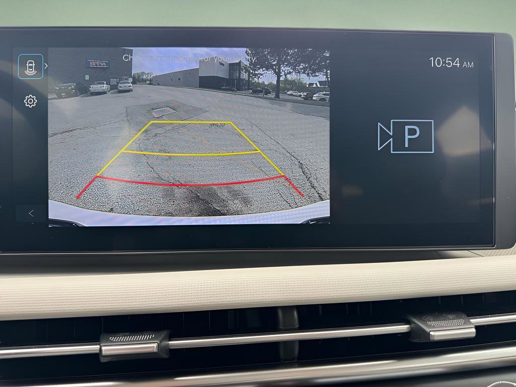 Certified 2025 Hyundai Tucson SE image 27