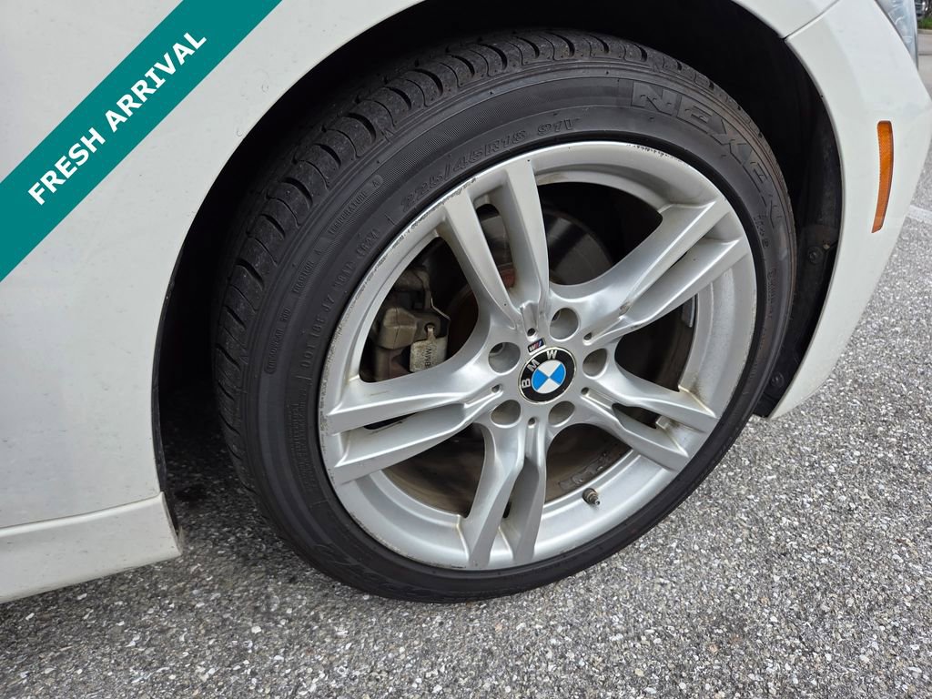 Used 2014 BMW 328i xDrive Wagon image 12