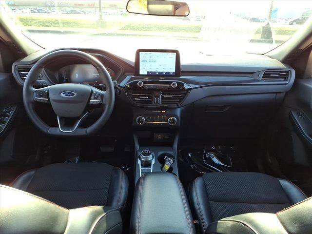Used 2025 Ford Escape ST-Line Select image 8
