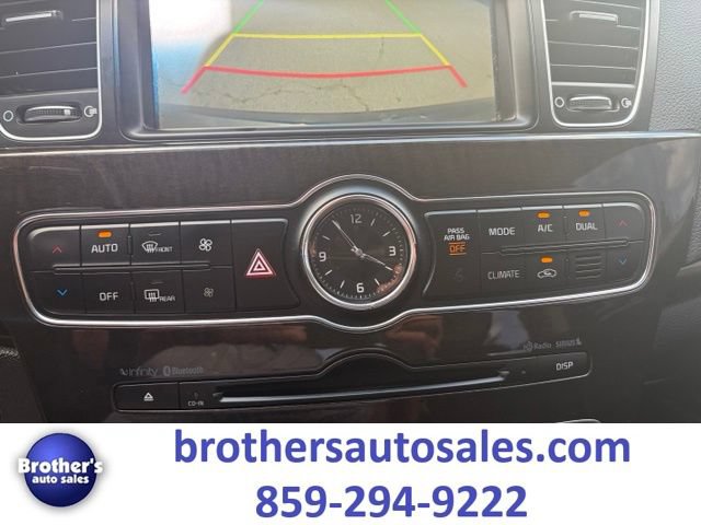 Used 2016 Kia Cadenza Premium FWD image 24