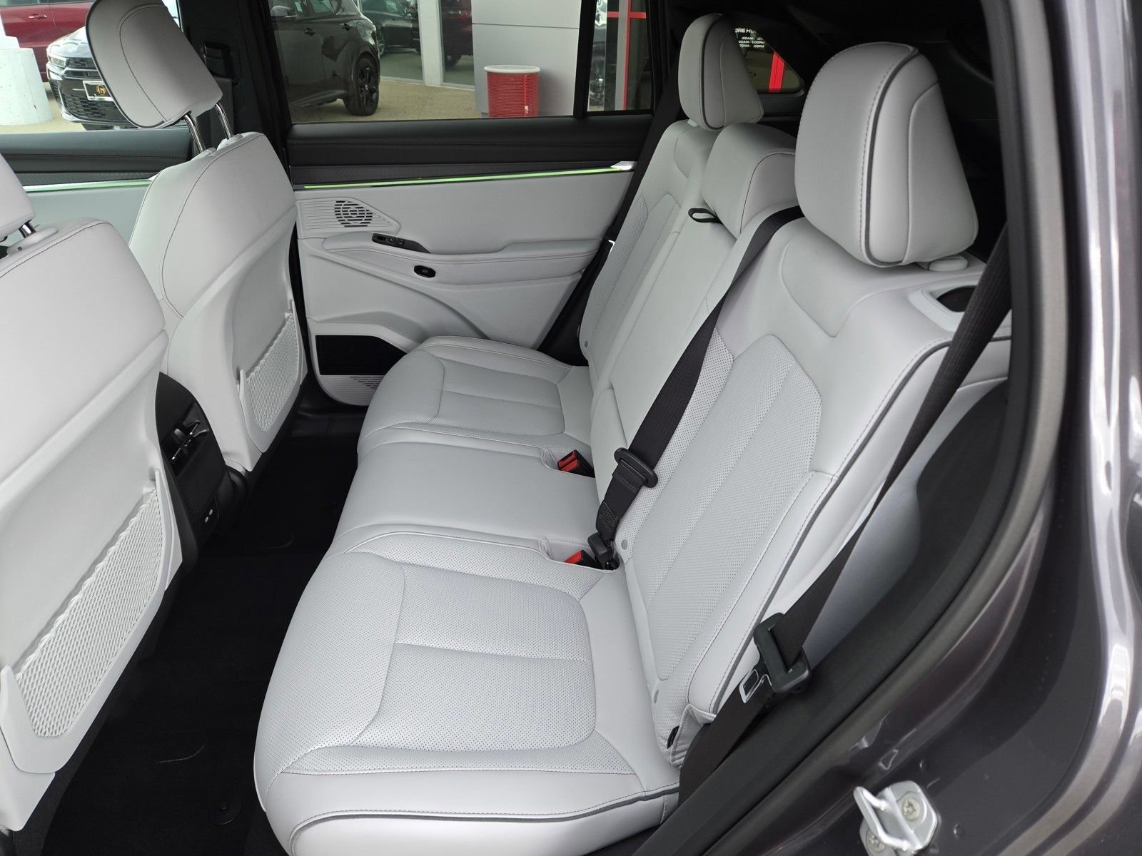 New 2025 Jeep Wagoneer S Limited AWD/4WD image 8