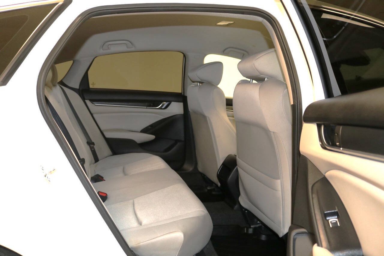 Used 2022 Honda Accord LX image 19