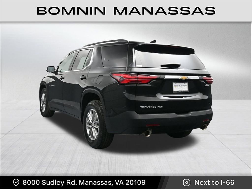 Used 2023 Chevrolet Traverse LT AWD/4WD image 3