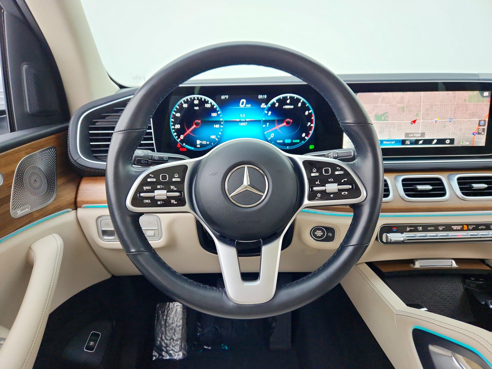 Certified 2023 Mercedes-Benz GLS 450 4MATIC image 23