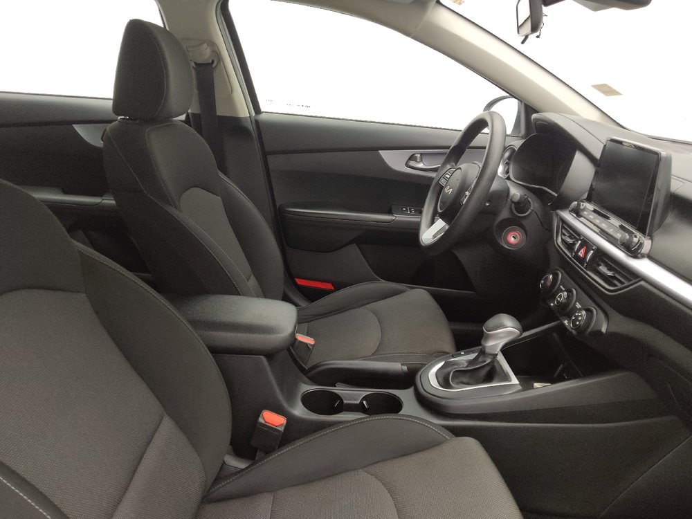 Used 2022 Kia Forte LXS FWD image 21