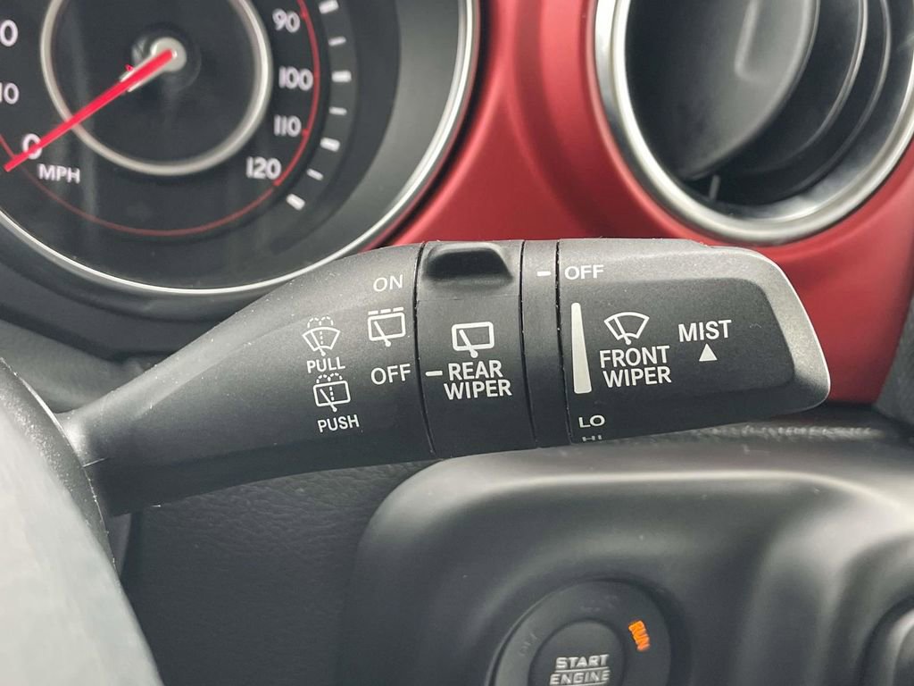 Certified 2022 Jeep Wrangler Unlimited Rubicon w/ Cold Weather Group image 33