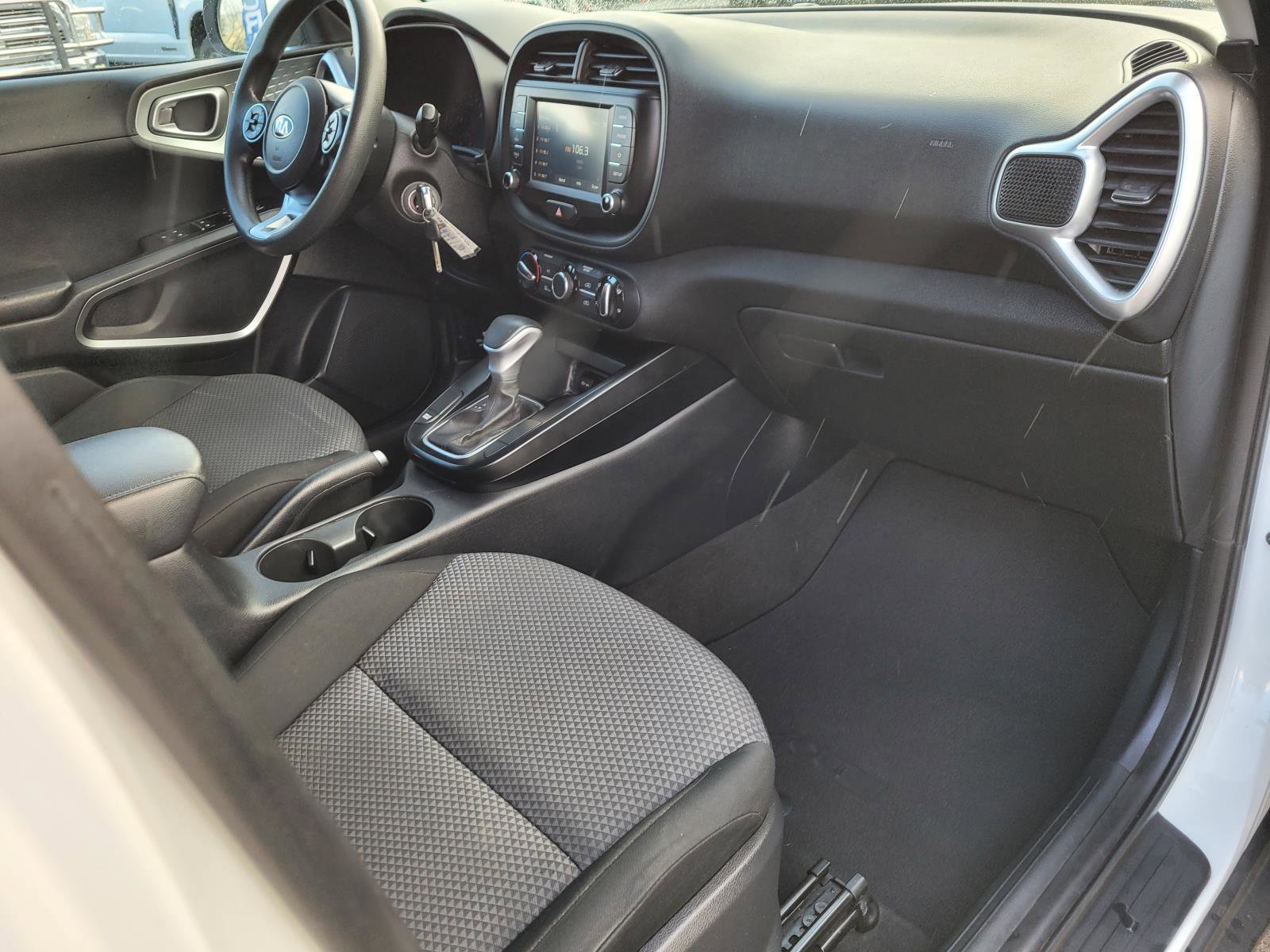 Used 2021 Kia Soul LX image 20