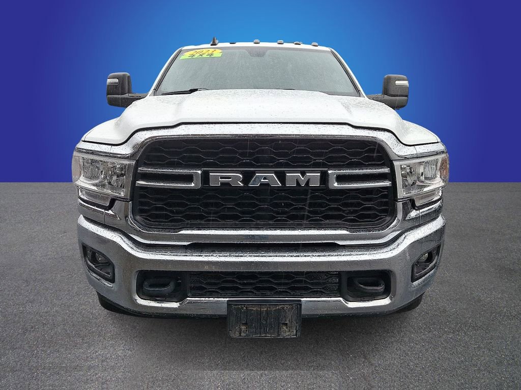 Used 2023 RAM 3500 Tradesman w/ Chrome Appearance Group image 2