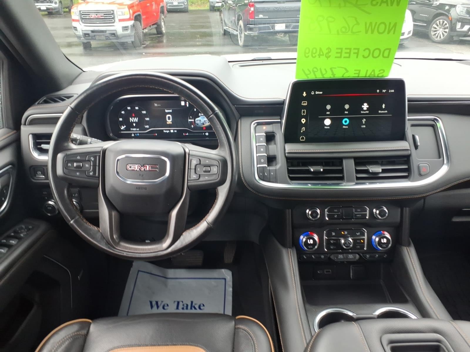 Used 2023 GMC Yukon AT4 w/ Technology Package AWD/4WD image 9