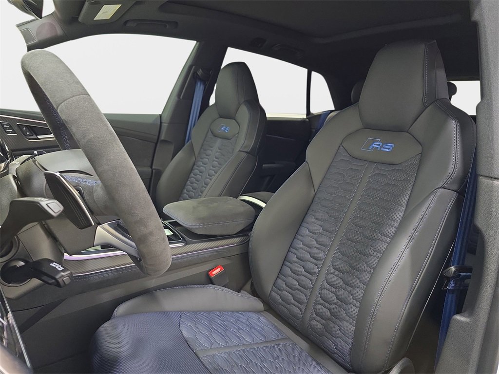 New 2026 Audi RS Q8 performance image 15