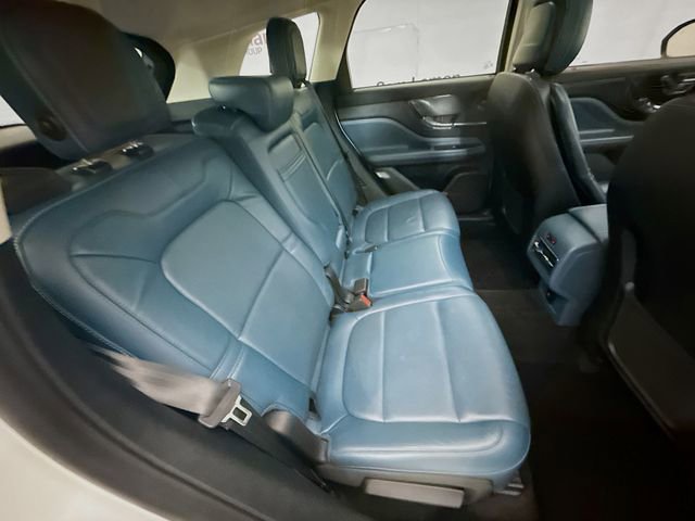 Used 2020 Lincoln Corsair Reserve image 29