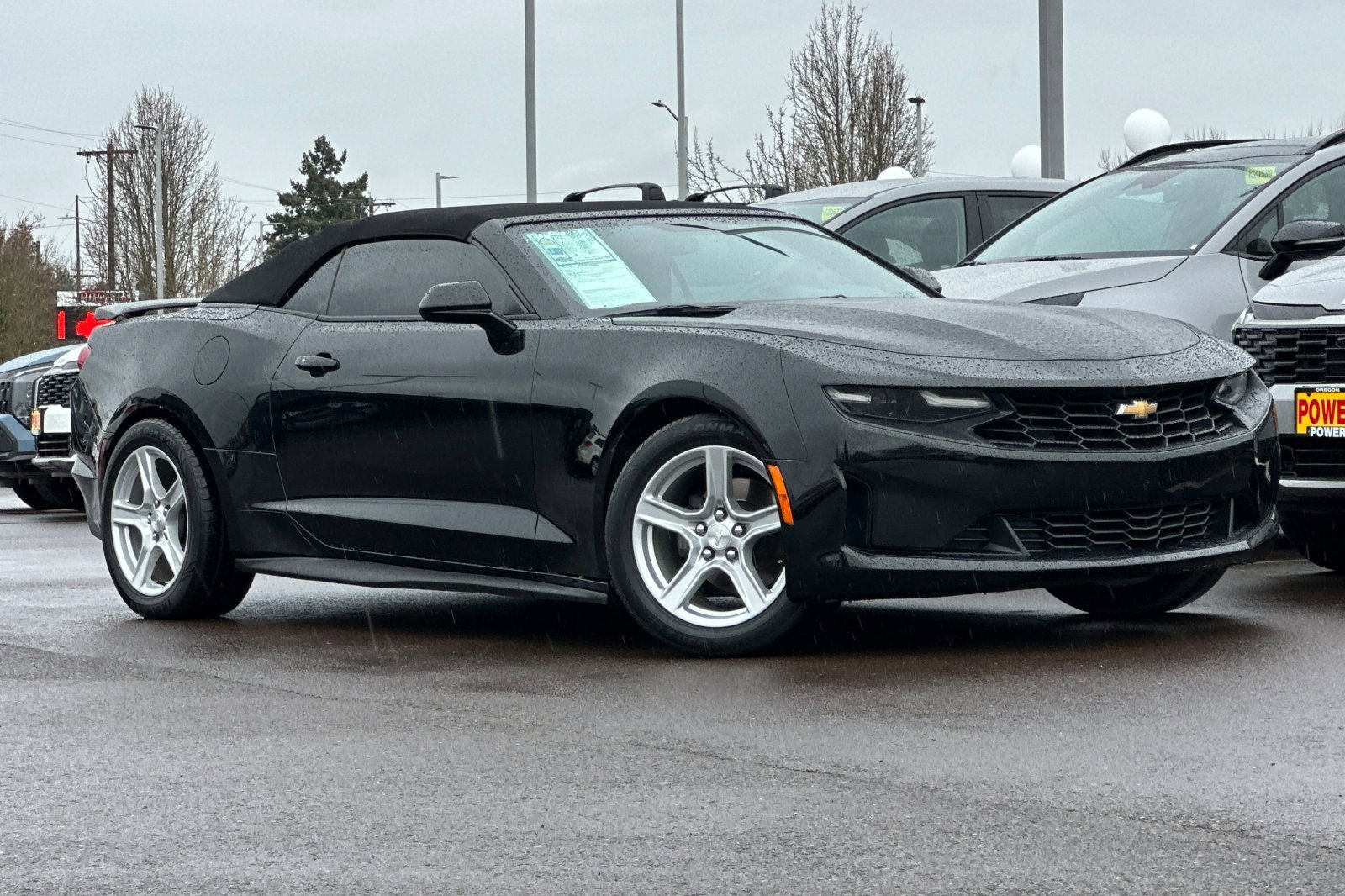 Used 2019 Chevrolet Camaro LT image 2