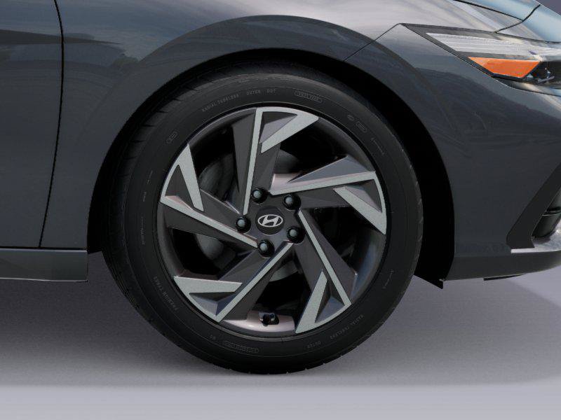 New 2026 Hyundai Elantra Limited FWD image 8