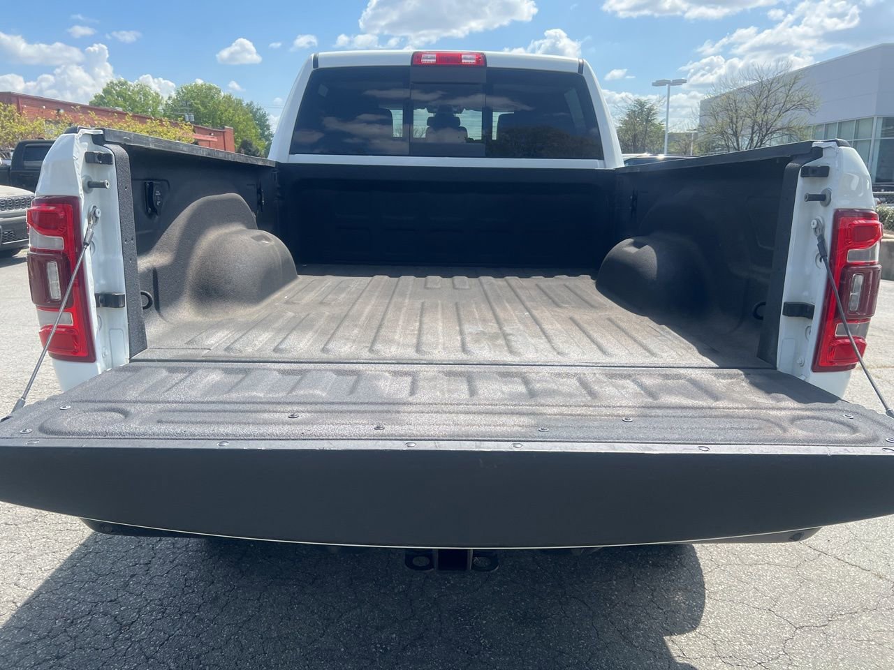 Used 2022 RAM 2500 Laramie AWD/4WD image 15