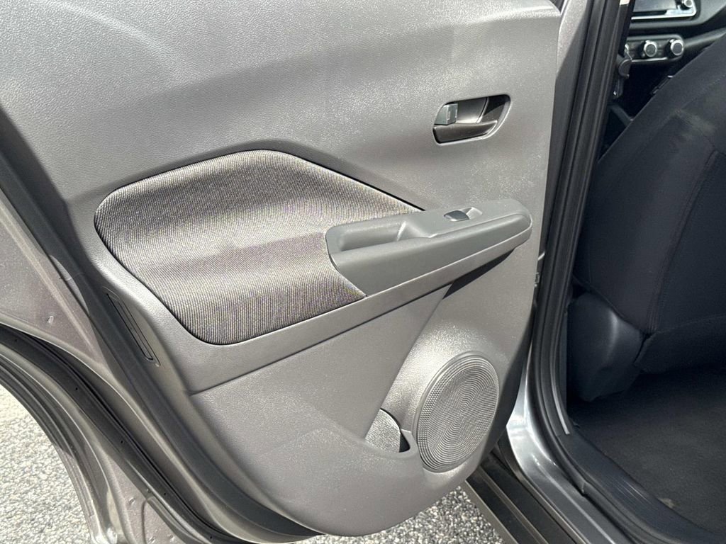 Certified 2025 Nissan Kicks Play S FWD image 12