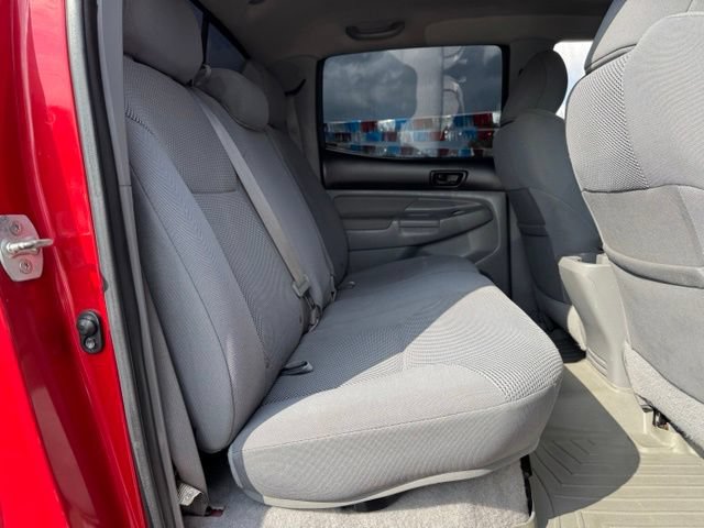 Used 2011 Toyota Tacoma 4x4 Double Cab w/ TRD Sport Pkg image 17