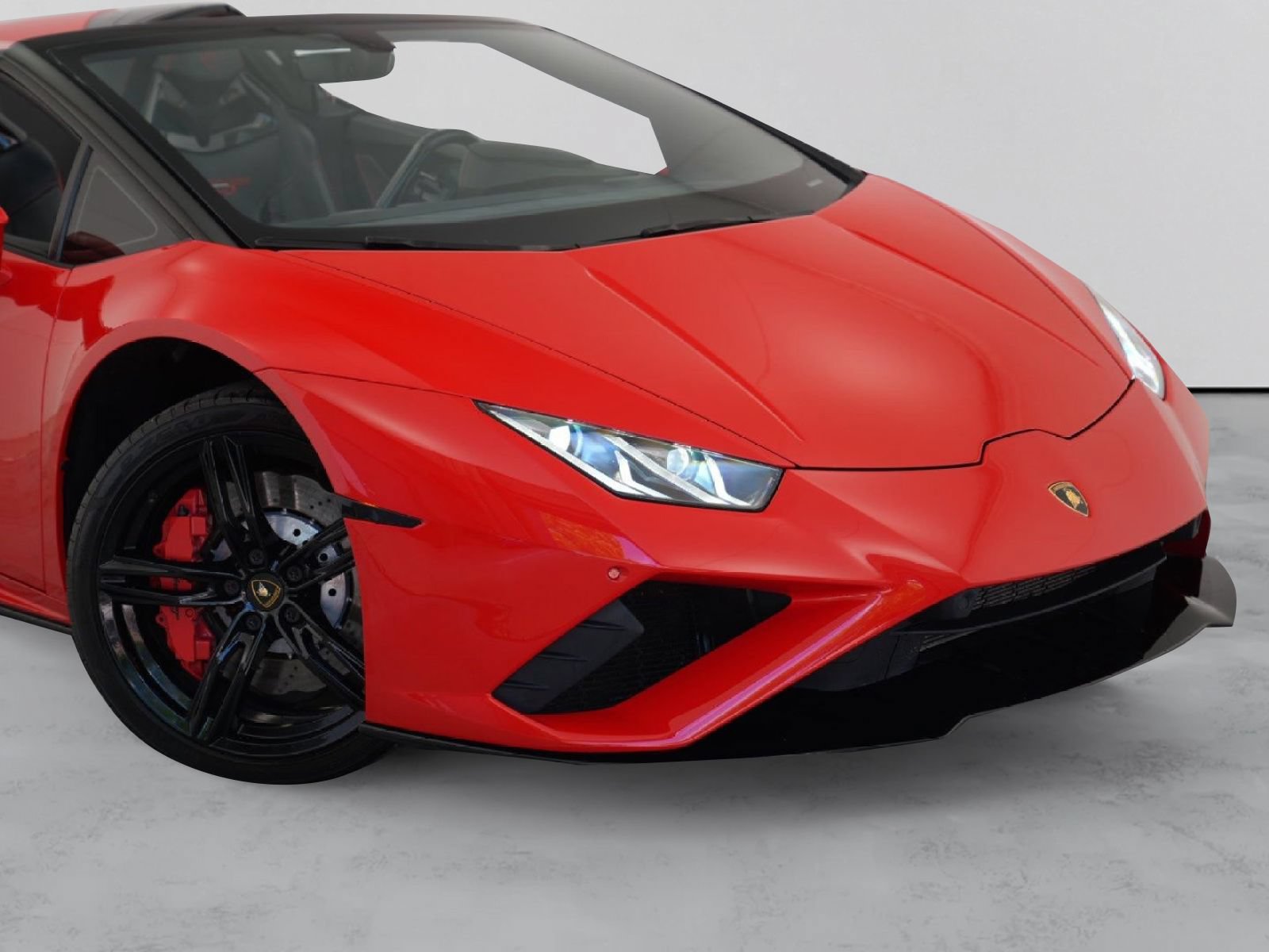 Used 2021 Lamborghini Huracan EVO RWD image 2