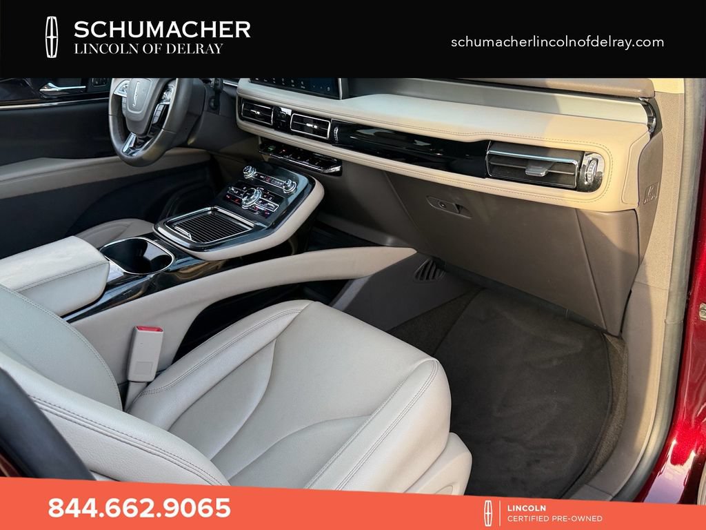 Certified 2023 Lincoln Nautilus AWD w/ Premium Package image 18
