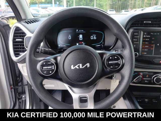 Certified 2025 Kia Soul LX w/ LX Technology Package FWD image 11