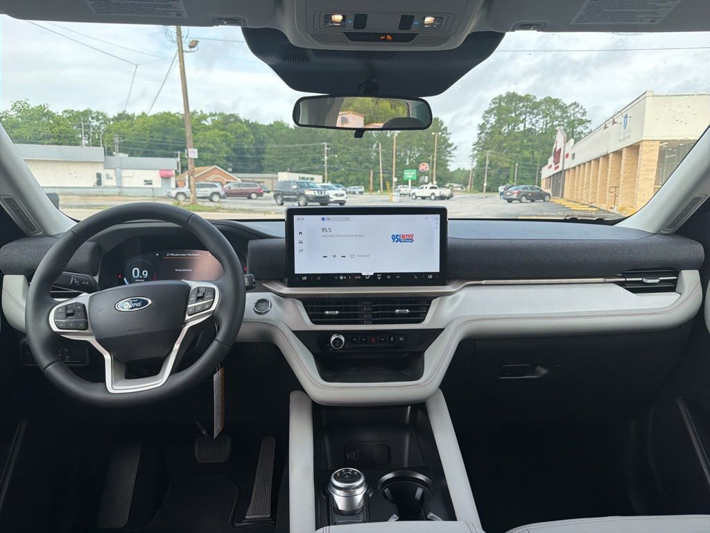New 2026 Ford Explorer Active w/ Active Comfort Package RWD image 11
