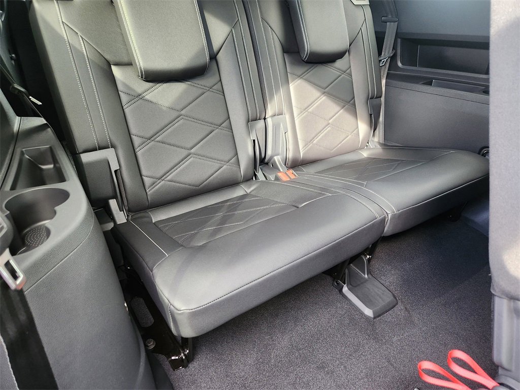 New 2026 Volkswagen Atlas SE image 22