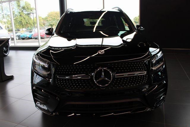 New 2024 Mercedes-Benz GLB 250 4MATIC image 3