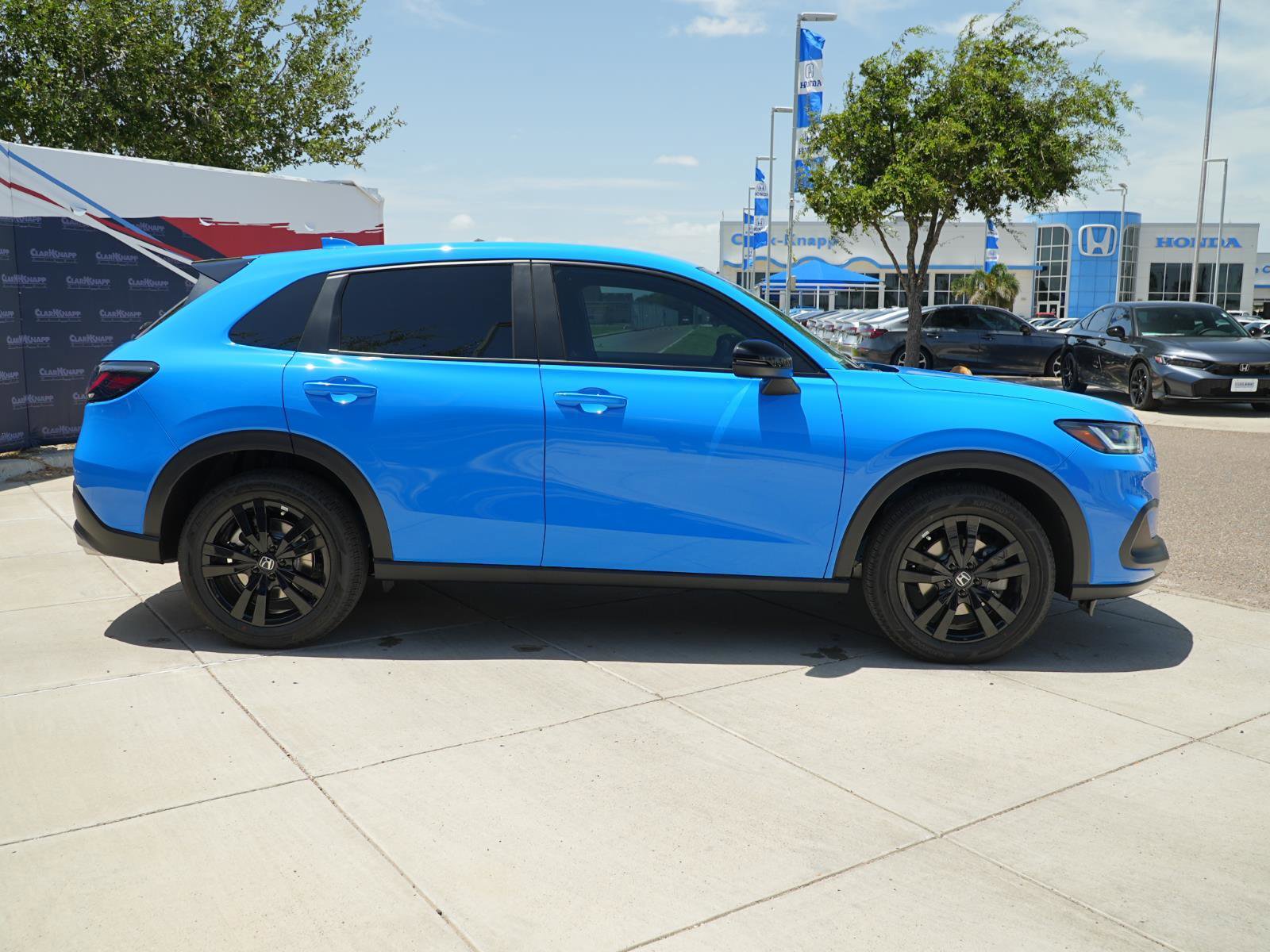 New 2026 Honda HR-V Sport image 4