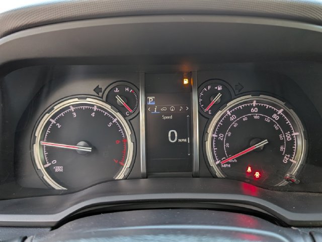Used 2020 Toyota 4Runner Venture AWD/4WD image 7