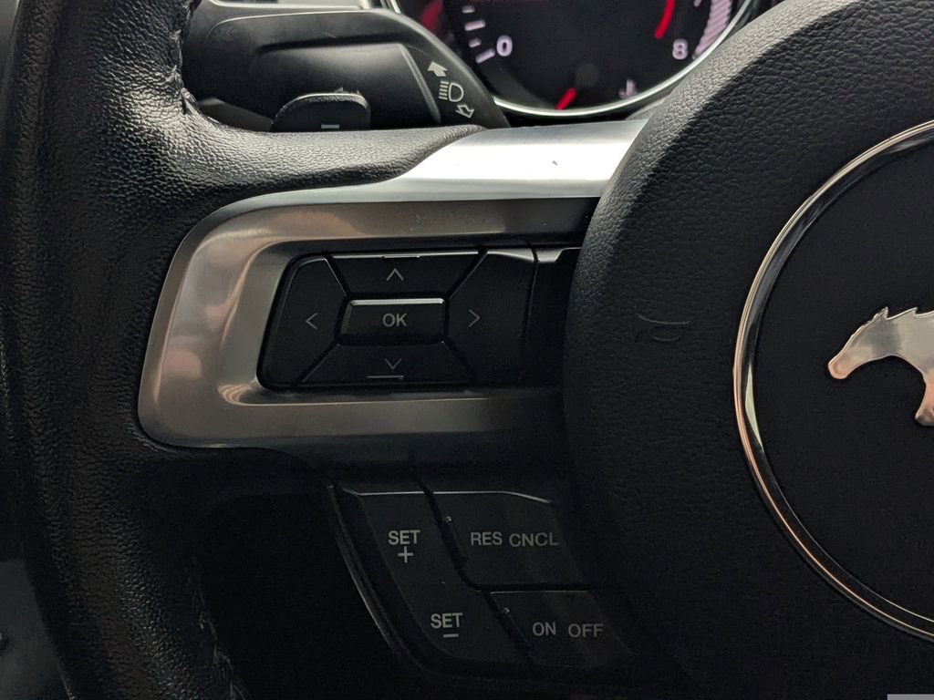 Used 2017 Ford Mustang Premium image 22