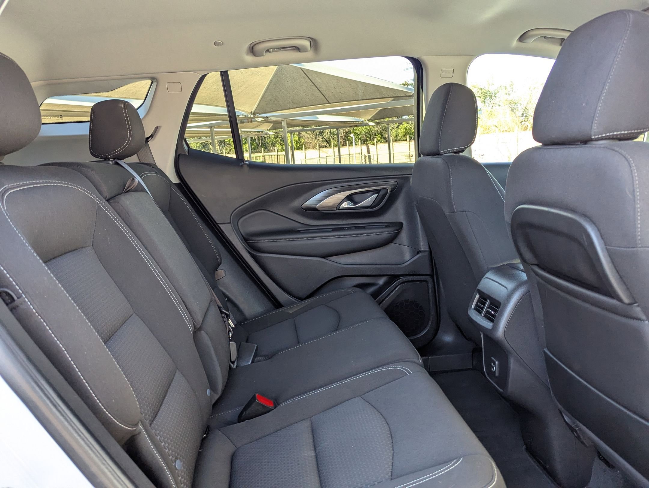 Used 2024 GMC Terrain SLE image 23