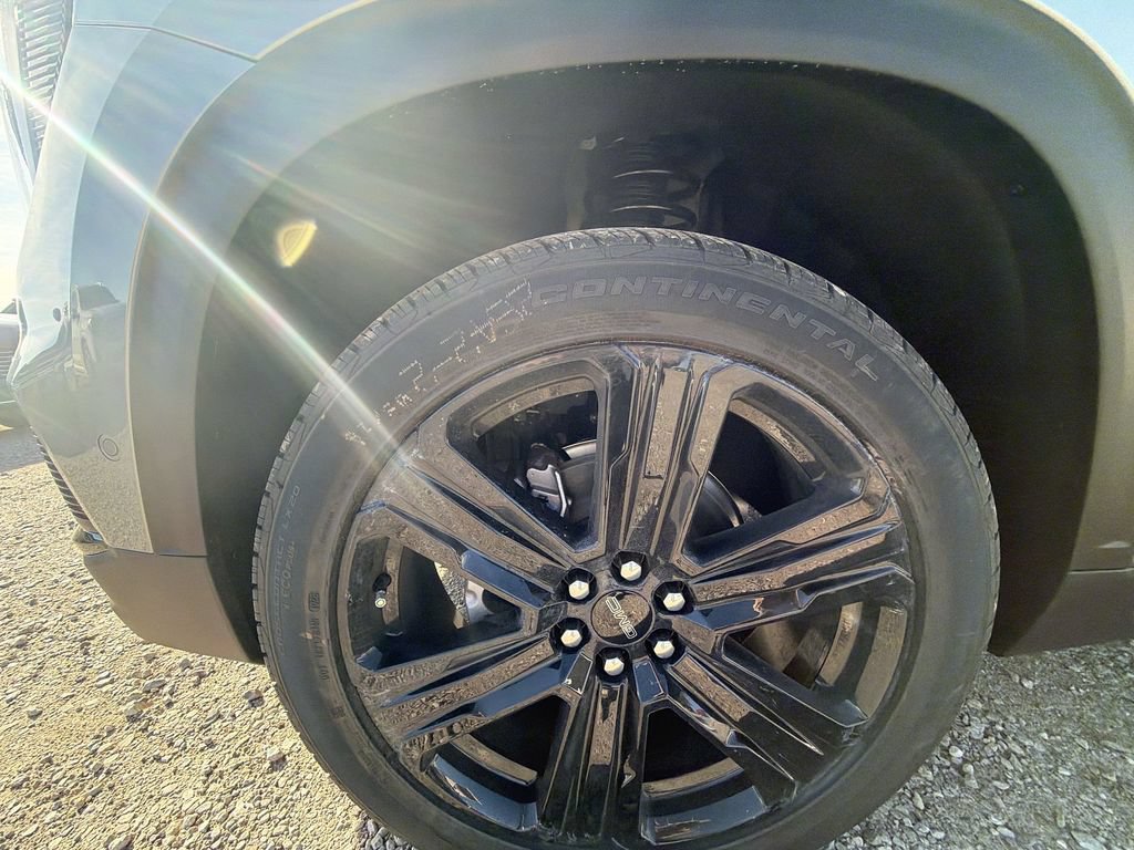 New 2026 GMC Acadia Elevation w/ Super Cruise Package FWD image 16