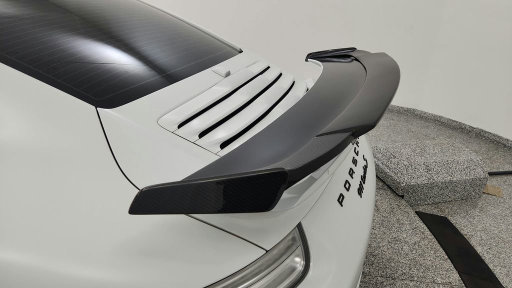 Used 2015 Porsche 911 Turbo S AWD/4WD image 53