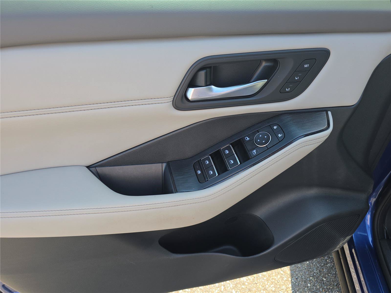 Used 2022 Nissan Rogue SL w/ SL Premium Package FWD image 20
