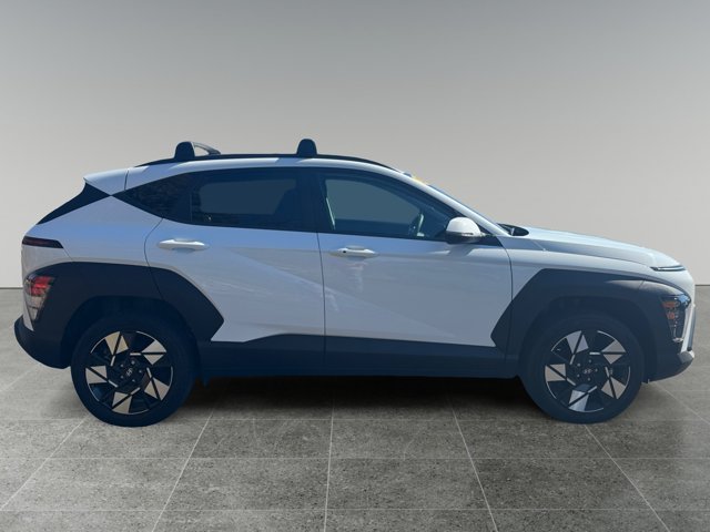 Certified 2024 Hyundai Kona SEL AWD/4WD image 6
