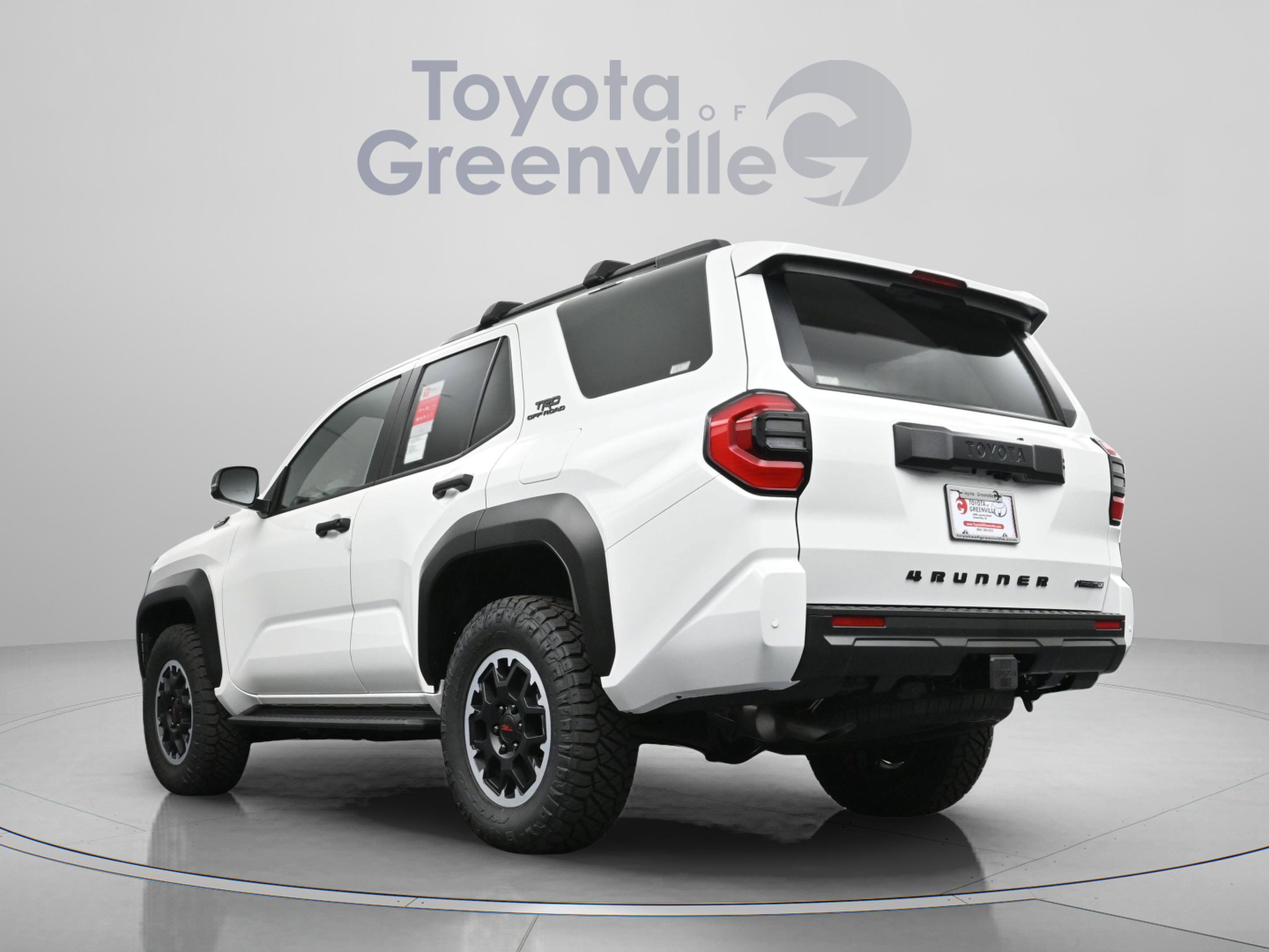 Used 2025 Toyota 4Runner 4WD image 9