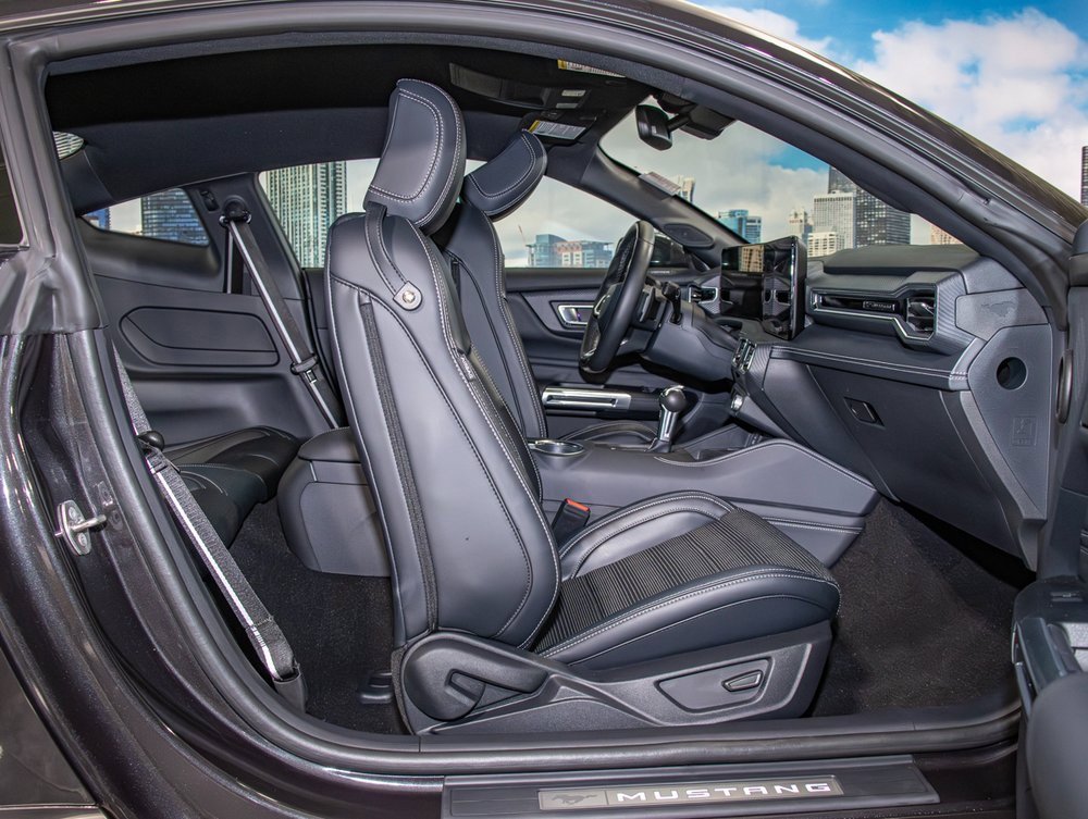 Used 2024 Ford Mustang GT Premium image 21