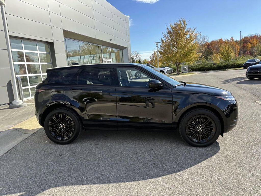 Certified 2026 Land Rover Range Rover Evoque S image 4